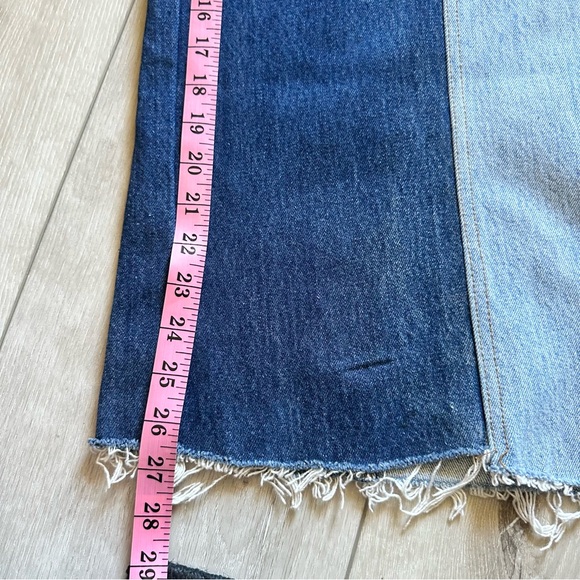 Vintage Reconstructed Levi’s Two-Tone Denim Jeans – Wide Leg Streetwear Size 29 - Picture 7 of 11